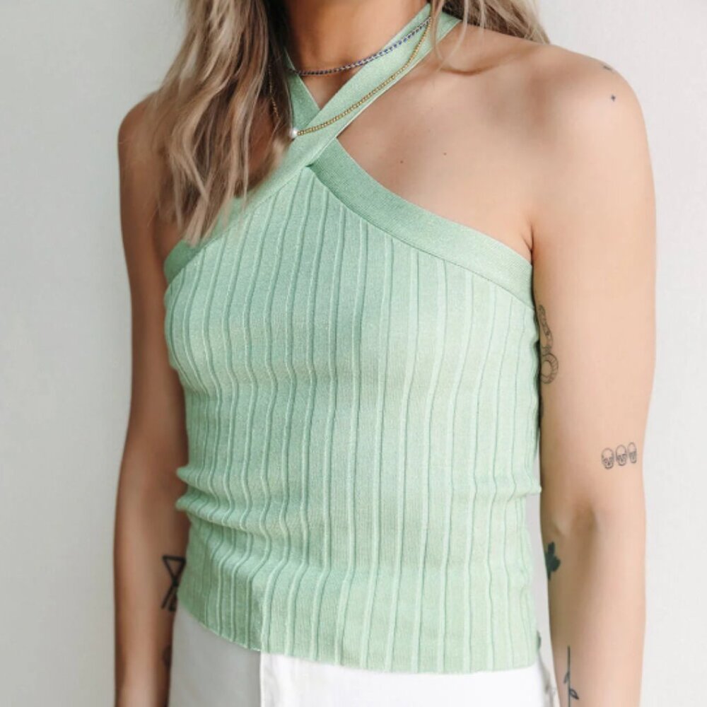 NKN Ribbed Halter Top